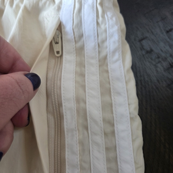 Adidas Originals Men's Sprinter Shorts - Wonder White - Large - IM9417 New Gym - Picture 3 of 8